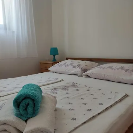 Apartment Ruzmarin *